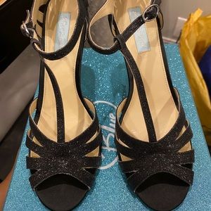 Betsy Johnson SB Tee Sandal heels